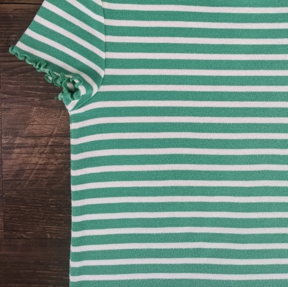 Gap Tee Shirt